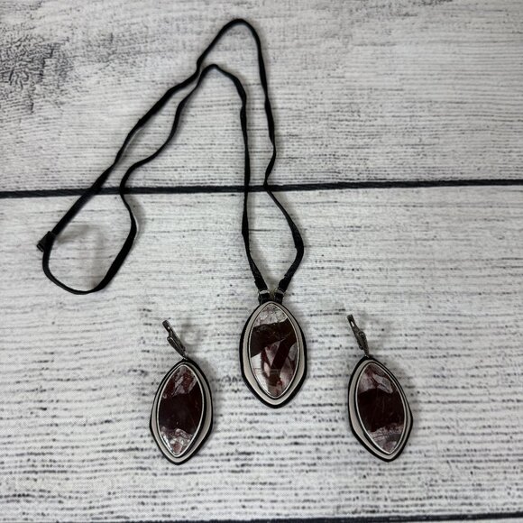 Handmade Leather and Resin Necklace and Earrings Set - Picture 1 of 9